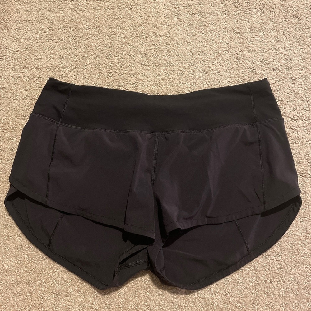 Black Lululemon Speed Up Shorts 2.5”